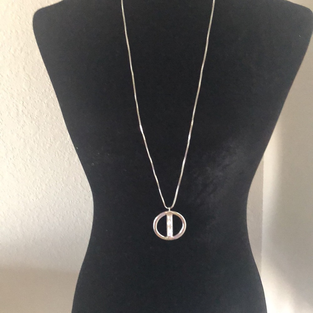 WHITE HOUSE BLACK MARKET CUFF BRACELET & CIRCLE PENDANT NECKLACE W/ BAGUETTES - Picture 11 of 12